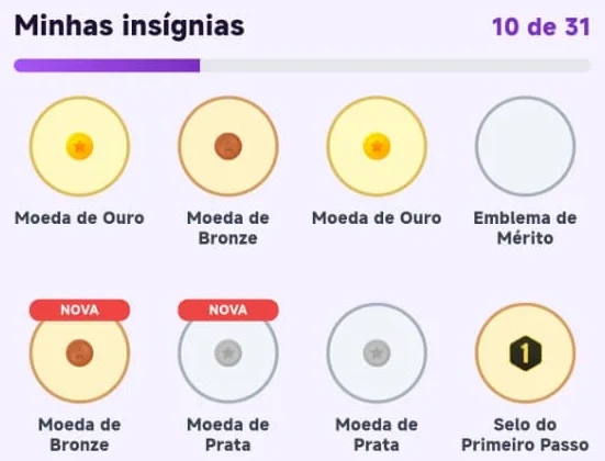 Vitrine Minhas insígnias no app: moedas de ouro, prata e bronze, Emblema de Mérito e Selo do Primeiro Passo